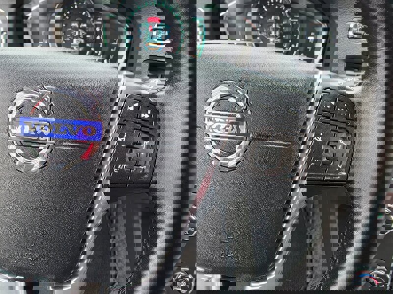 Used 2015 Volvo V60 T5 Premier image 36