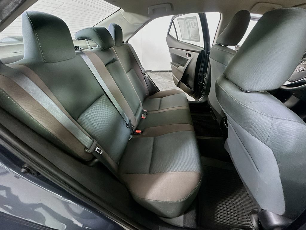 Used 2019 Toyota Corolla LE FWD image 11