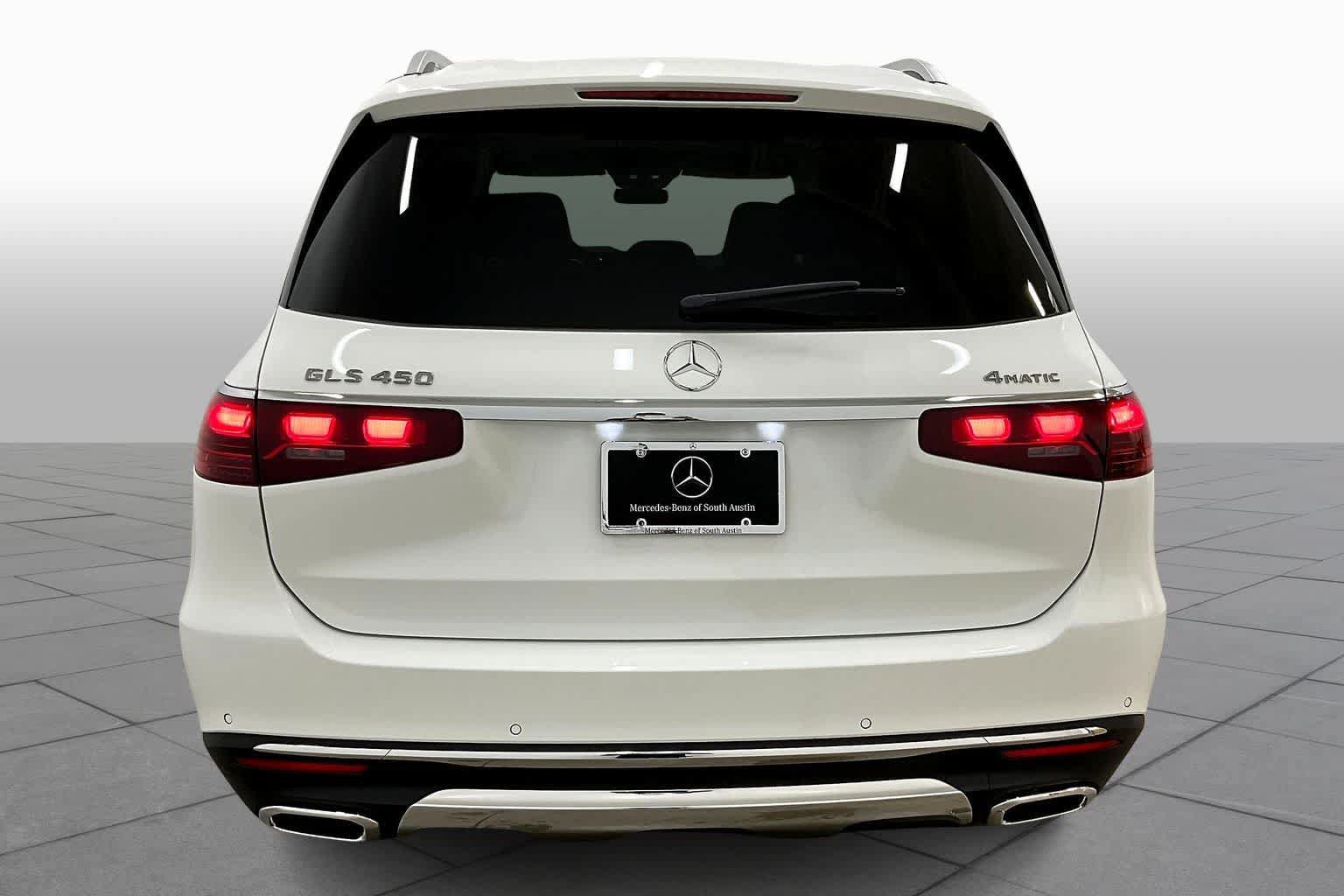 New 2026 Mercedes-Benz GLS 450 4MATIC image 4