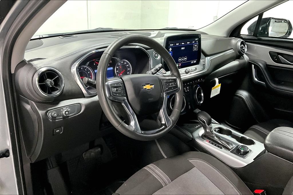 Used 2024 Chevrolet Blazer LT w/ Redline Edition FWD image 16