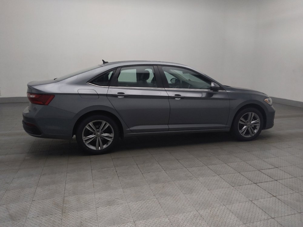 Used 2022 Volkswagen Jetta SE FWD image 10