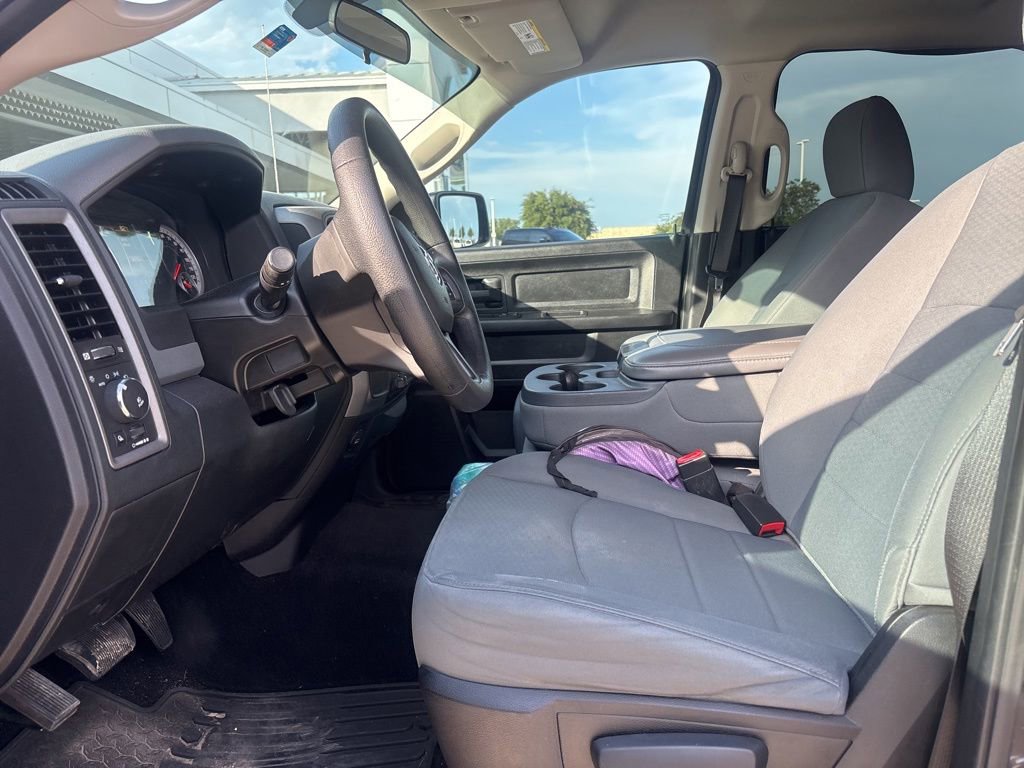 Used 2014 RAM 1500 Express RWD image 5
