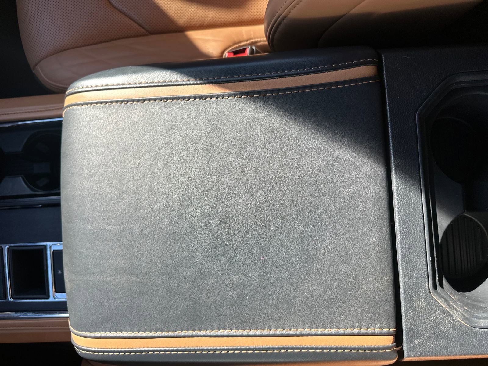 Used 2024 Ford Expedition Max Platinum image 23