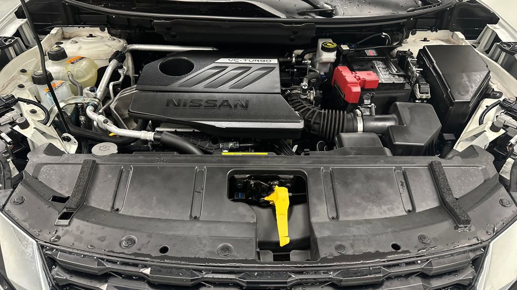 Used 2023 Nissan Rogue SV w/ SV Premium B Package image 10