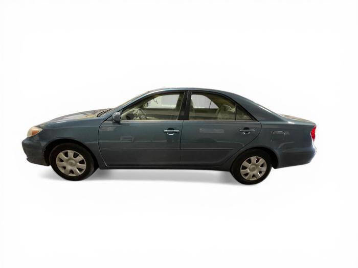 Used 2003 Toyota Camry LE image 2