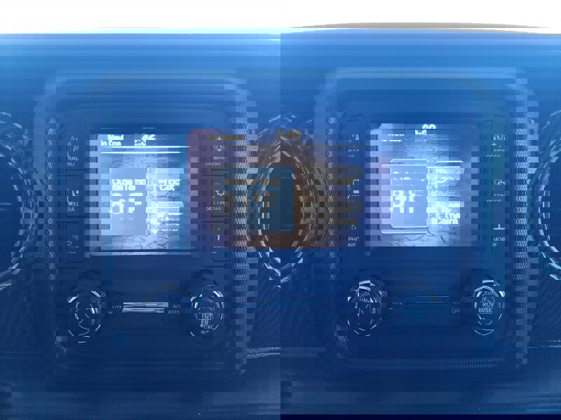 Used 2020 Jeep Wrangler Unlimited Sport image 41