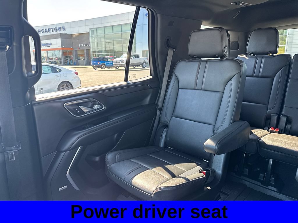 Used 2022 Chevrolet Tahoe RST w/ Luxury Package AWD/4WD image 13