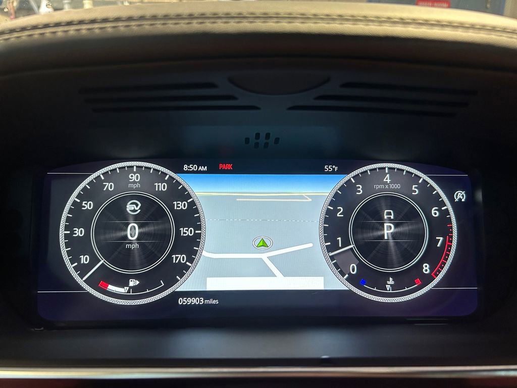 Used 2020 Land Rover Range Rover SV Autobiography Dynamic image 16