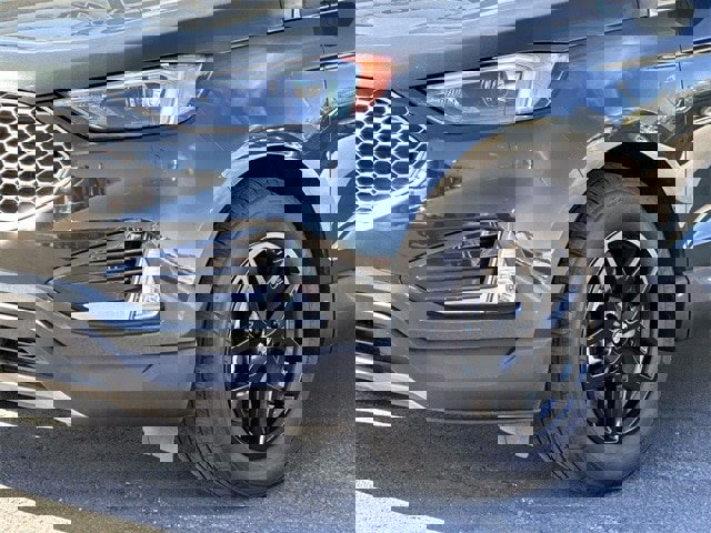 Certified 2024 Ford Edge SEL w/ Convenience Package image 5