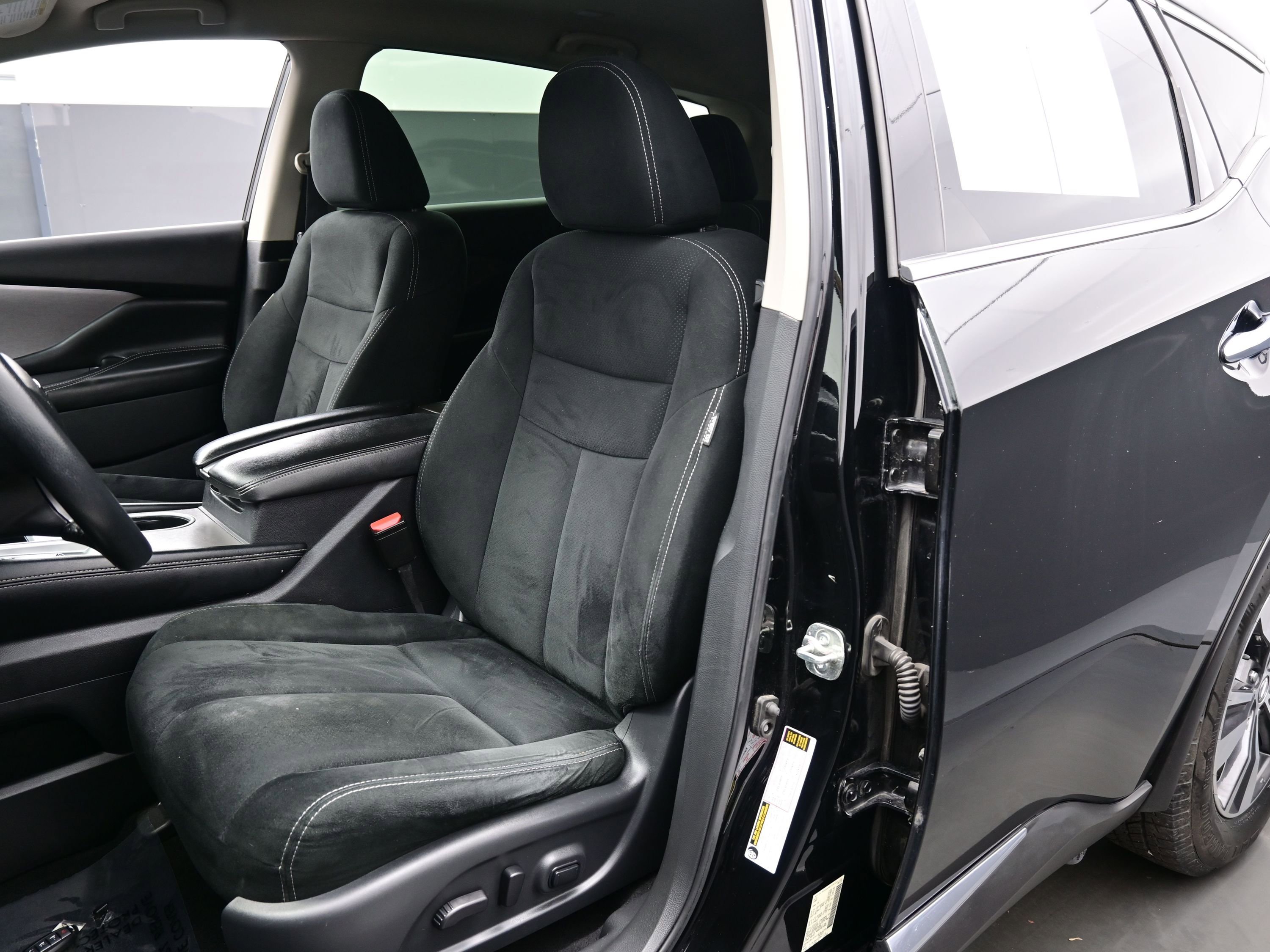 Used 2020 Nissan Murano SV image 13