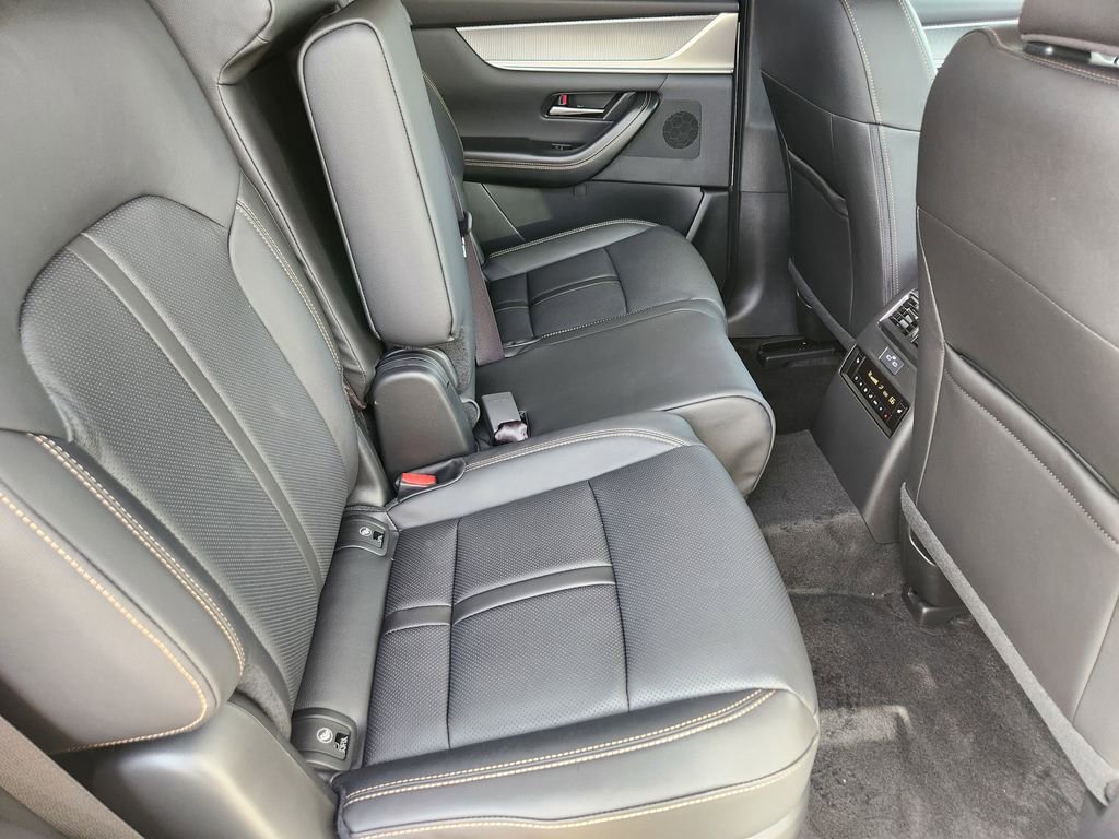 New 2026 MAZDA CX-90 3.3 Turbo w/ Preferred Package image 23