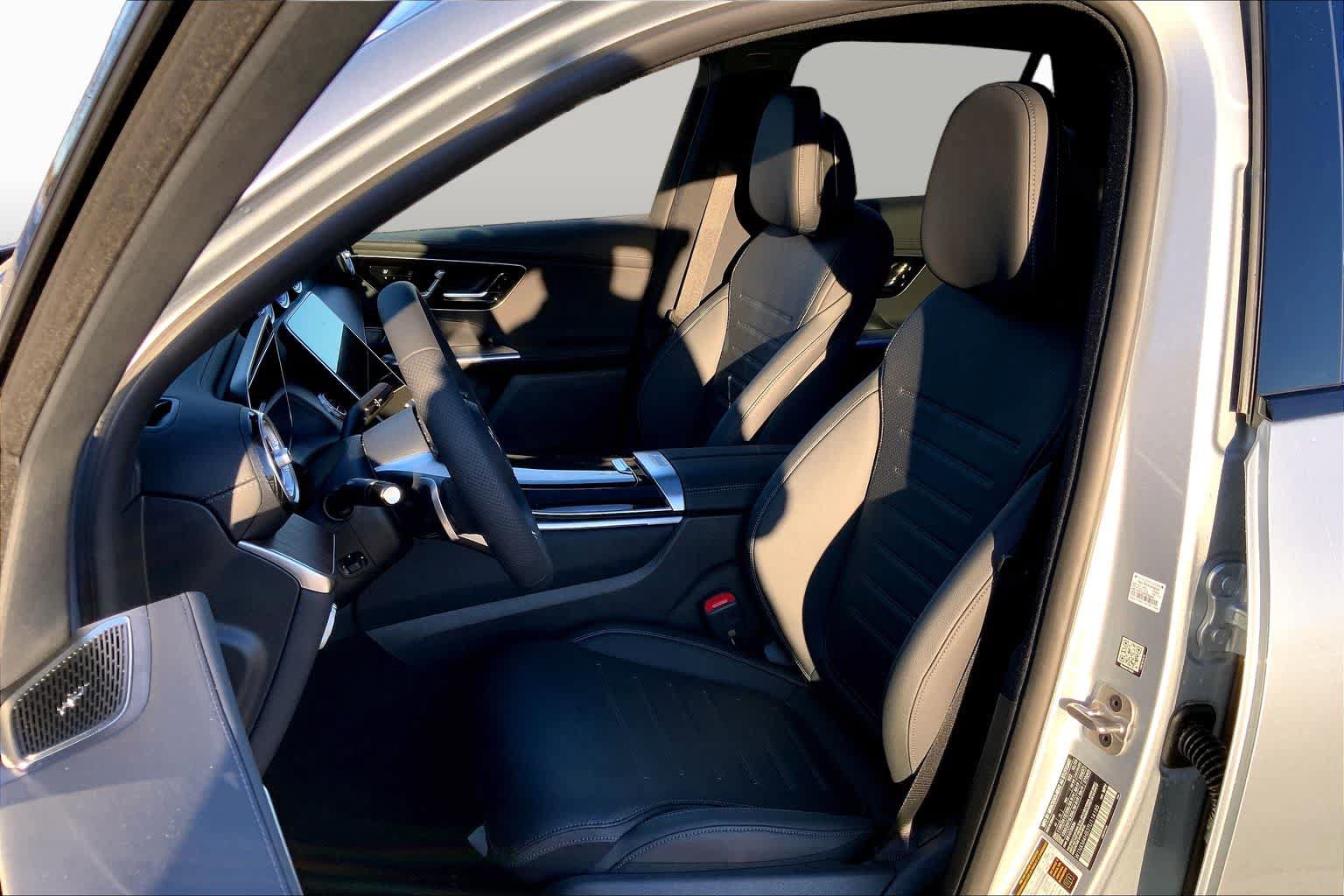 Certified 2026 Mercedes-Benz GLC 300 4MATIC image 12