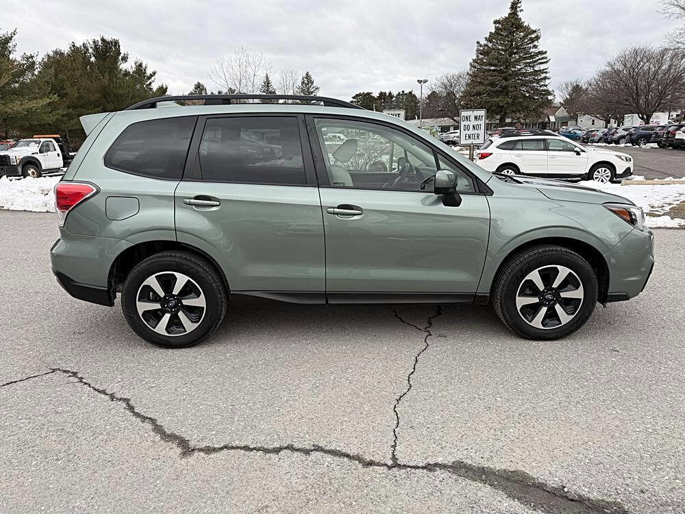 Used 2018 Subaru Forester 2.5i Premium image 6