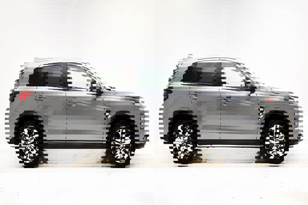 Used 2025 Mitsubishi Outlander Sport AWD image 3