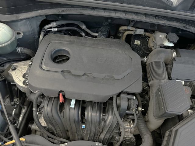 Used 2020 Kia Sportage LX image 32