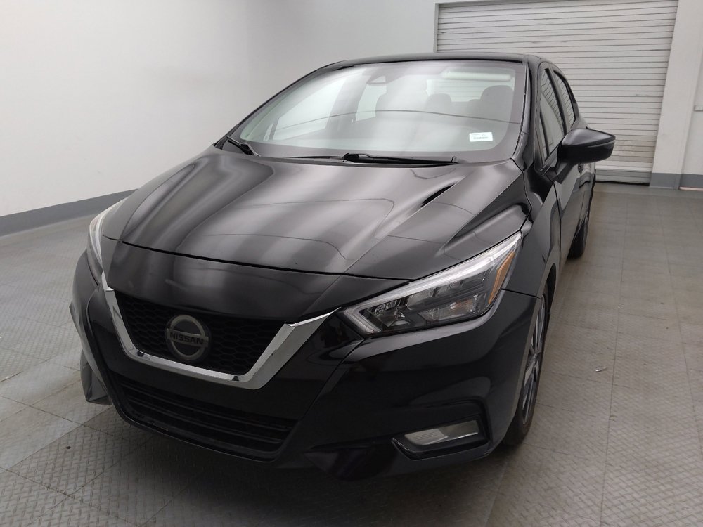 Used 2020 Nissan Versa SR FWD image 15
