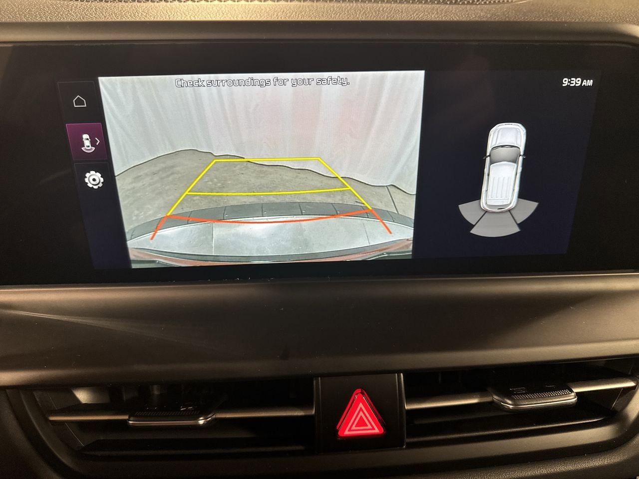 Certified 2025 Kia Seltos SX w/ SX Sunroof Package image 23