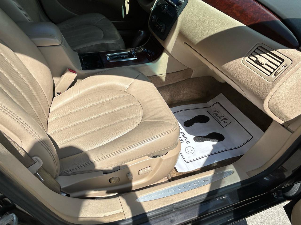 Used 2008 Buick Lucerne CXS FWD image 12