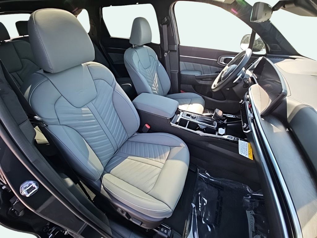 Used 2024 Kia Sorento SX Prestige w/ Sage Leather Package image 31