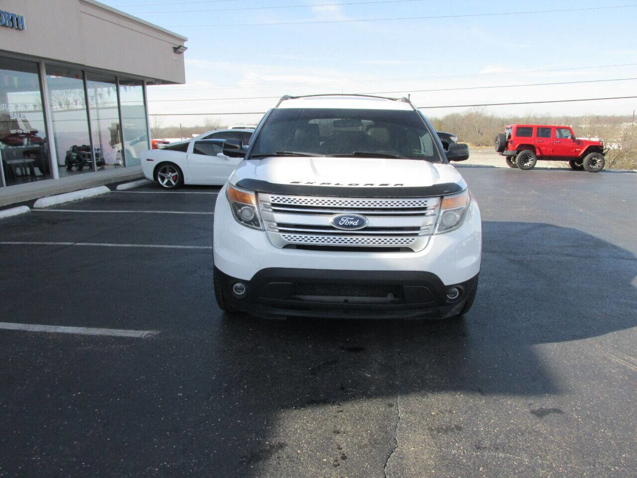 Used 2013 Ford Explorer XLT image 4