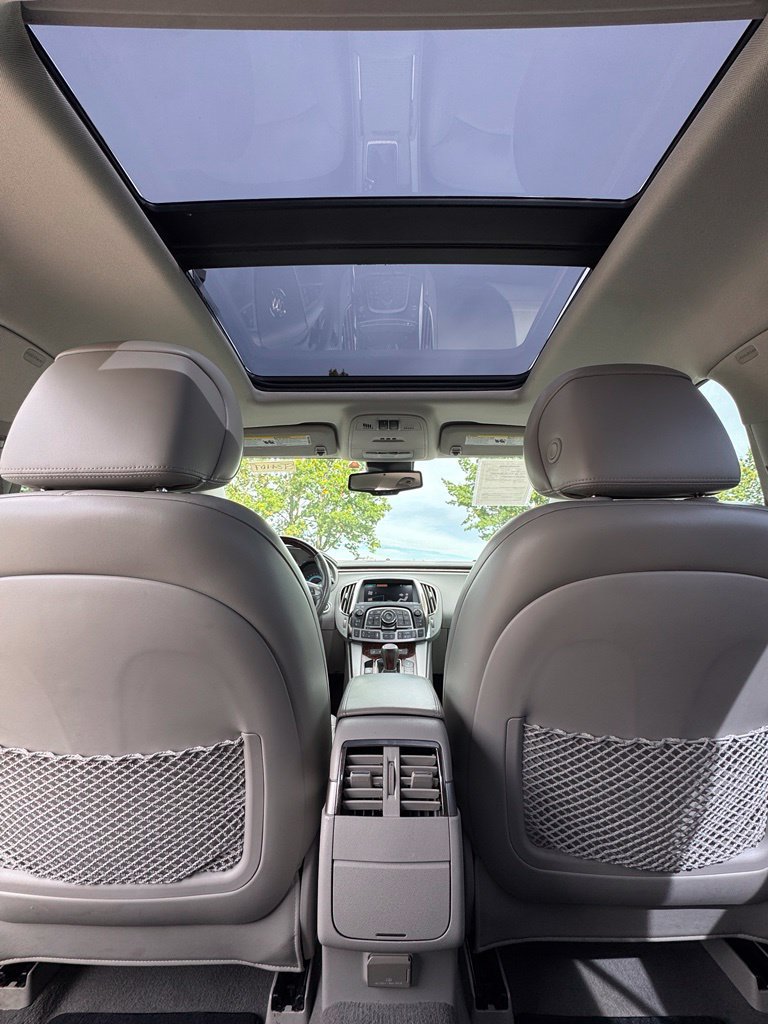 Used 2010 Buick LaCrosse CXS FWD image 24