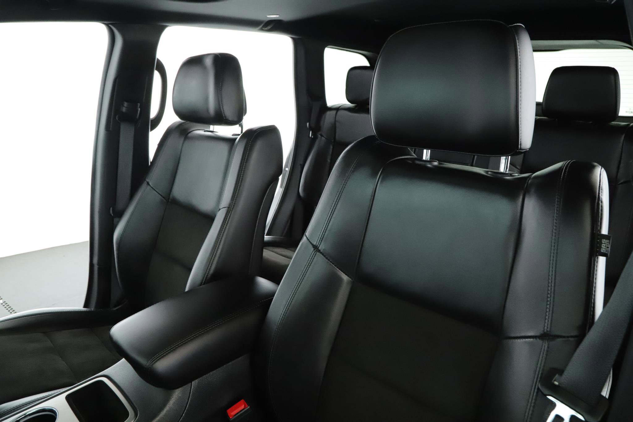 Used 2021 Jeep Grand Cherokee Laredo X image 4