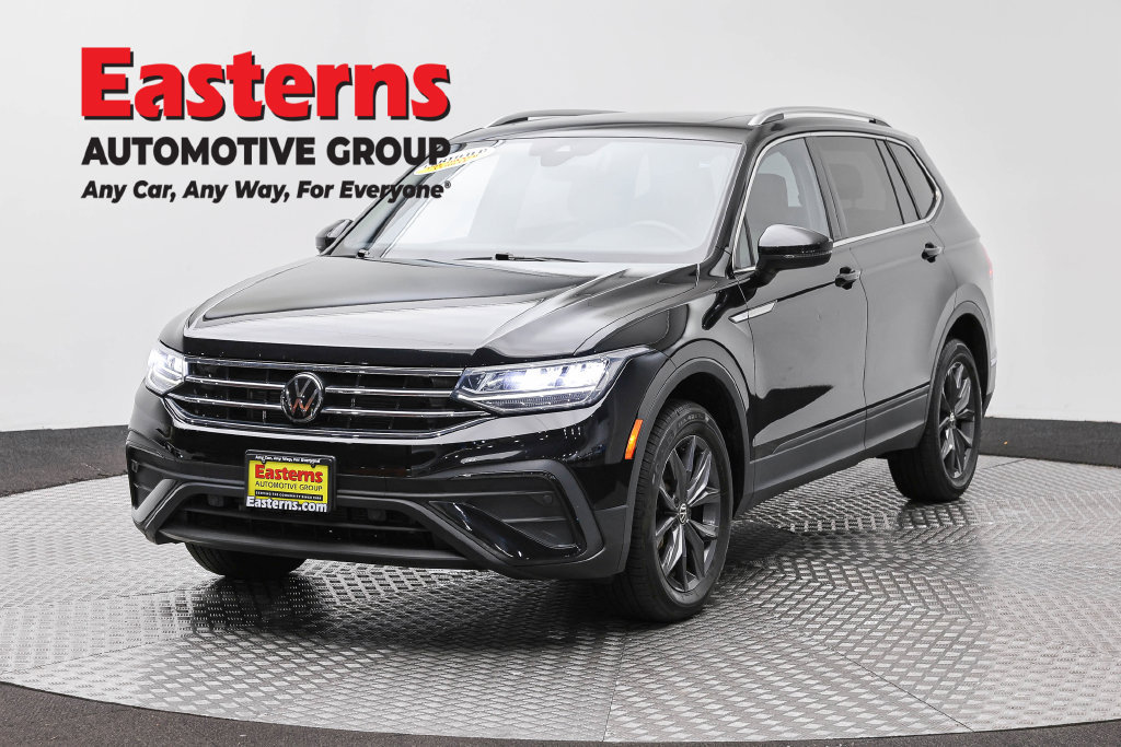 Used 2023 Volkswagen Tiguan SE