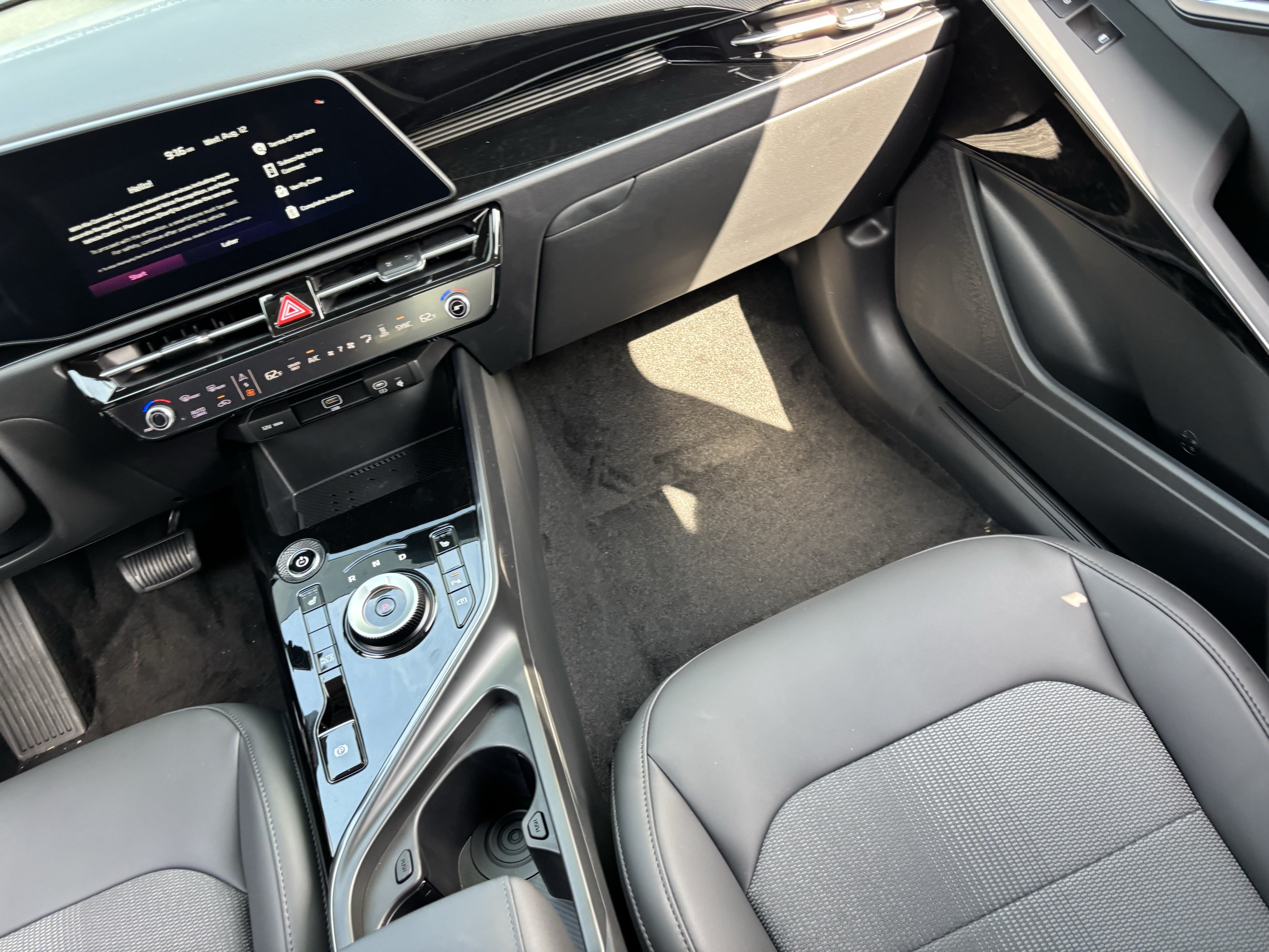 New 2026 Kia Niro Wind FWD image 14