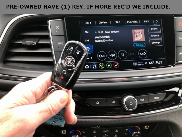 Used 2024 Buick Enclave Premium image 2