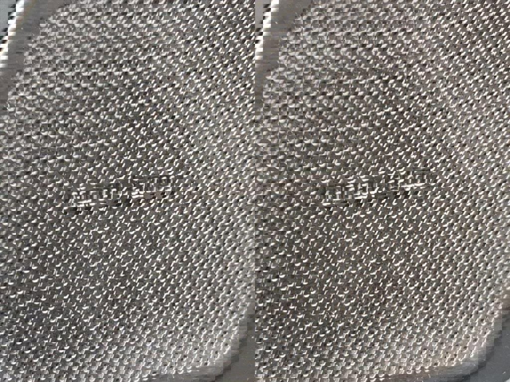 Used 2024 Volvo XC60 B5 Plus image 15