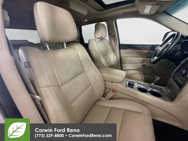 Used 2011 Jeep Grand Cherokee Limited w/ Luxury Group II AWD/4WD image 28