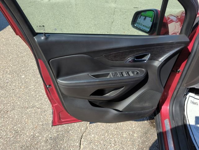 Used 2016 Buick Encore Convenience FWD image 10