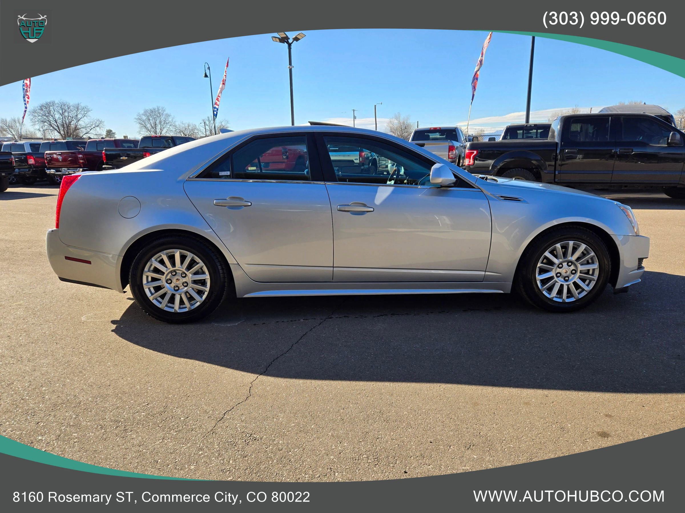 Used 2010 Cadillac CTS Luxury image 4