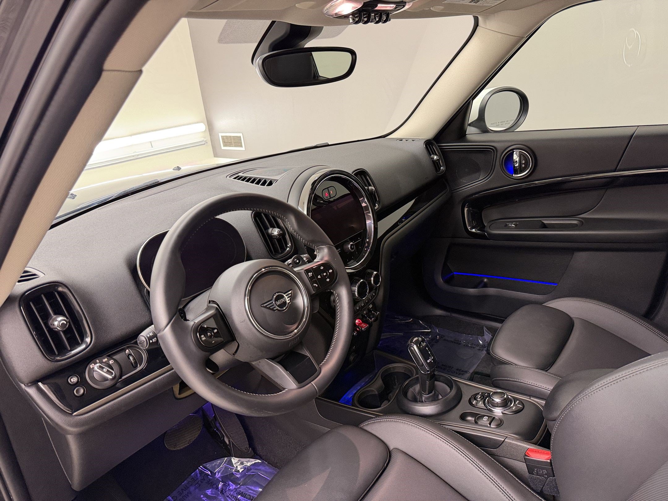Certified 2024 MINI Cooper Countryman S FWD image 4