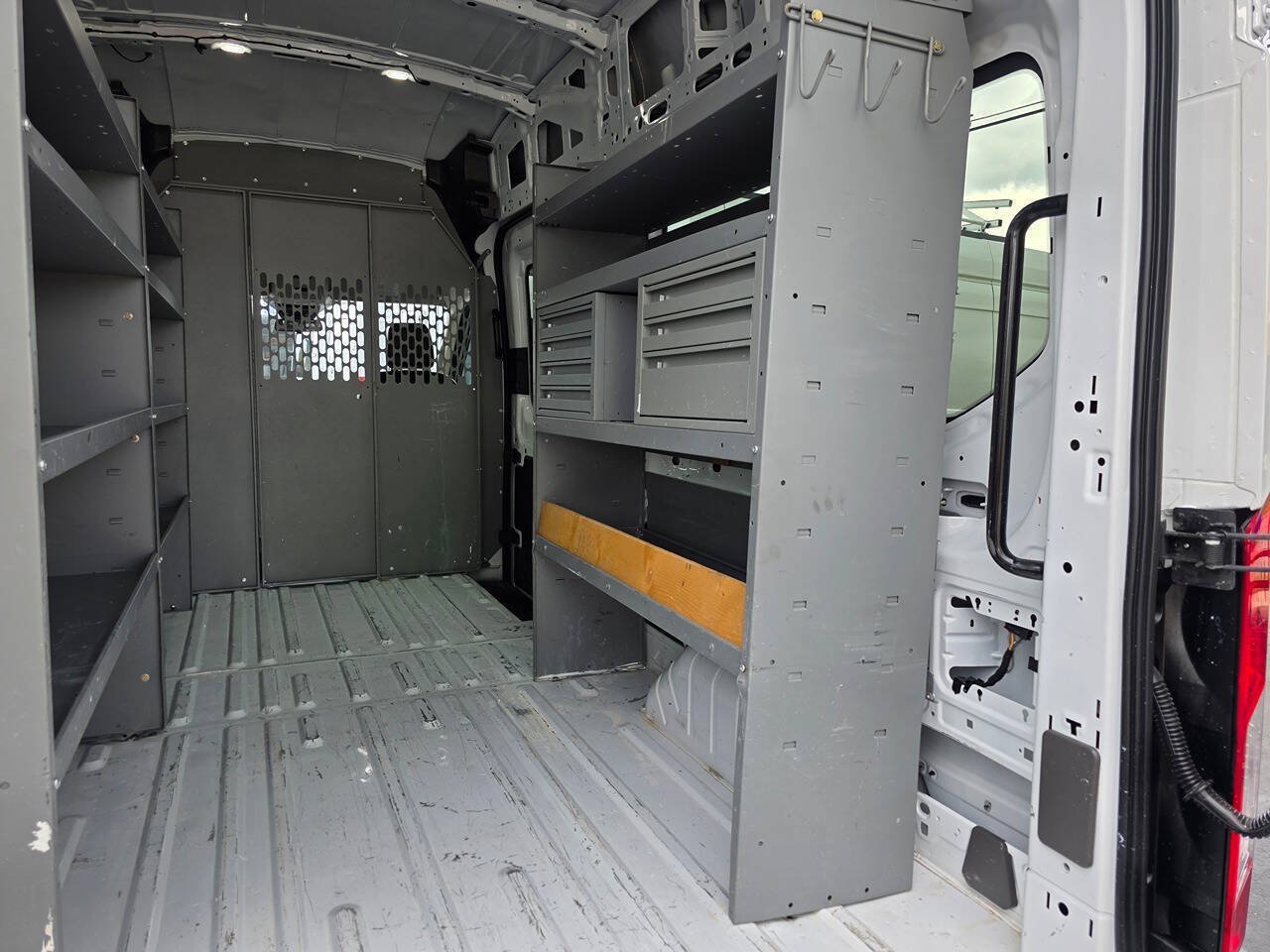 Used 2024 Ford Transit 250 148 High Roof AWD image 13