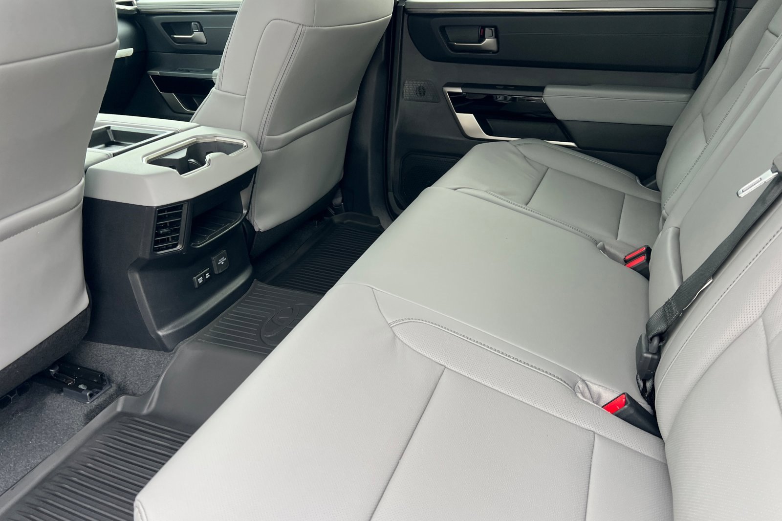 New 2026 Toyota Tundra Limited image 9