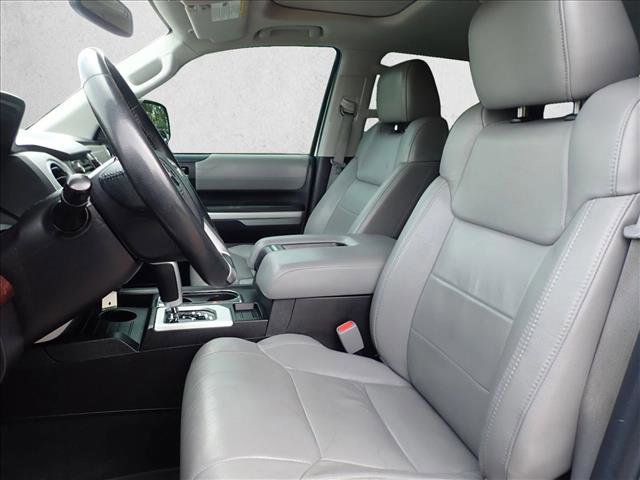 Used 2015 Toyota Tundra Limited w/ Limited Premium Package AWD/4WD image 9