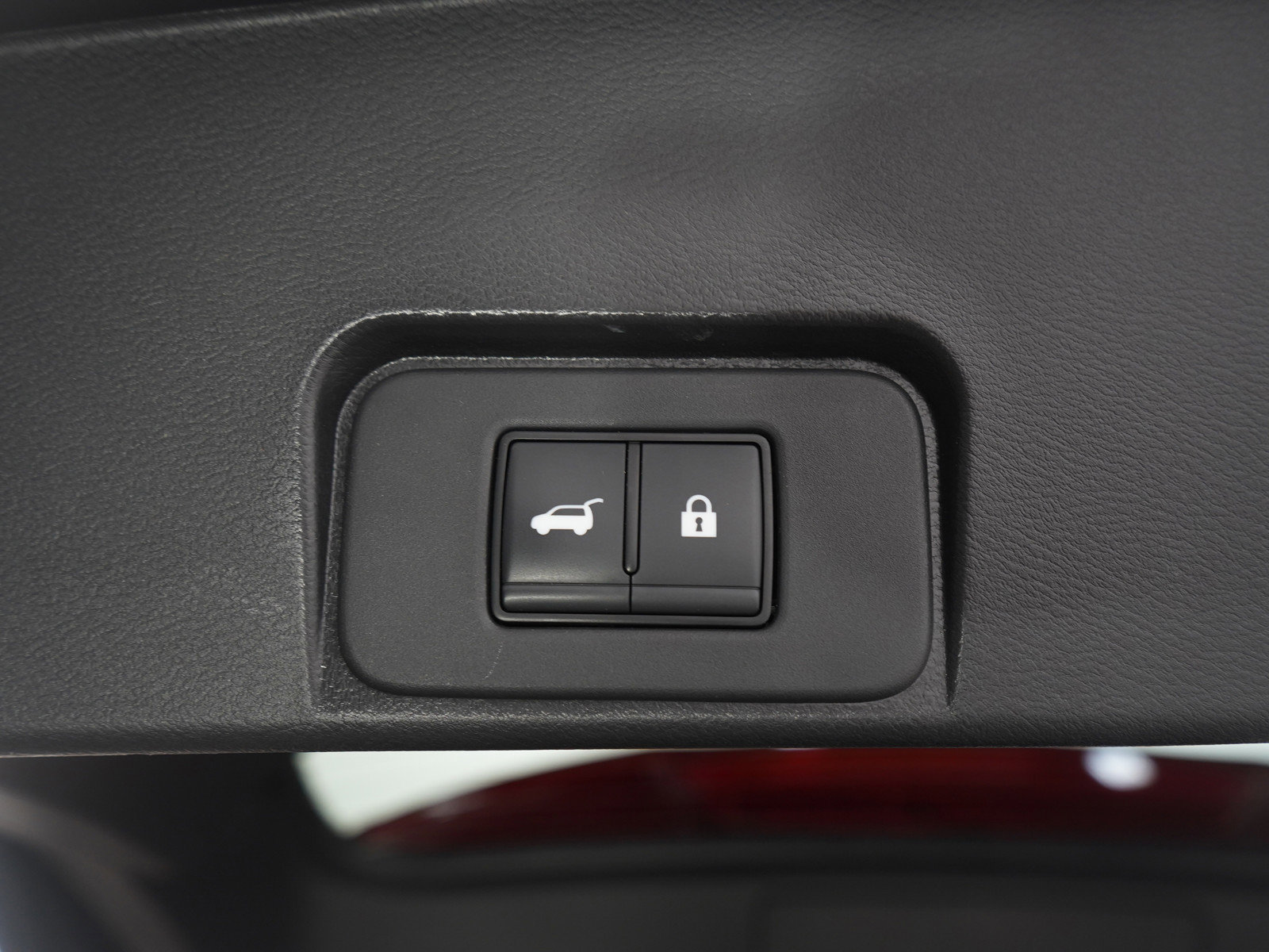 Used 2023 Nissan Rogue SL image 11