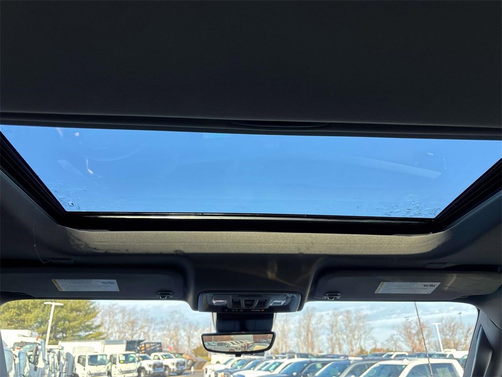 New 2026 GMC Sierra 3500 Denali w/ Denali Reserve Package image 6