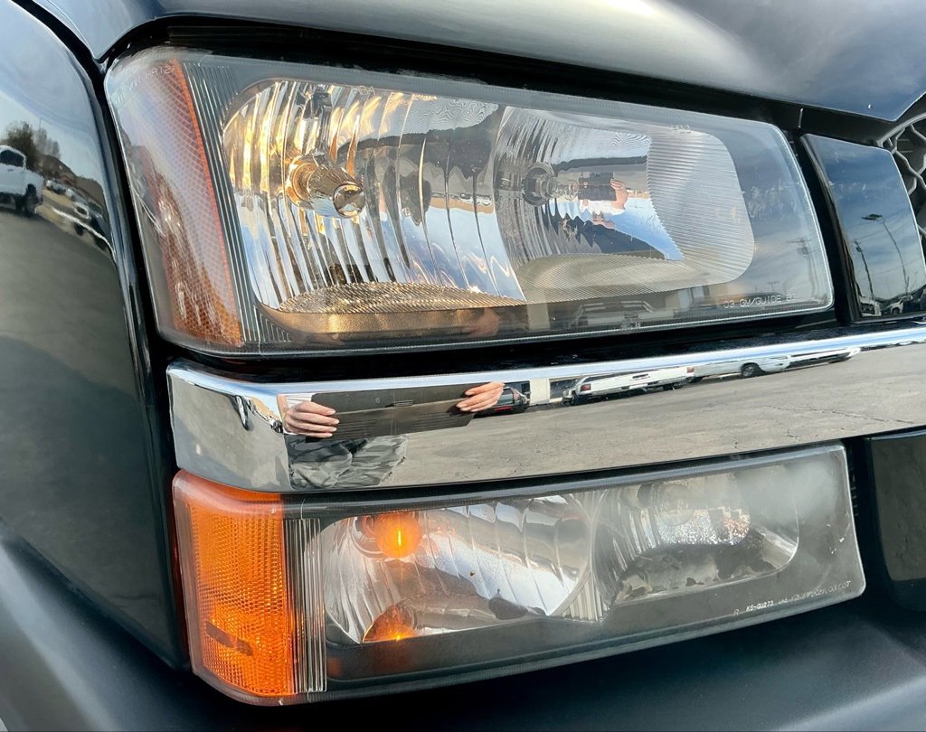 Used 2005 Chevrolet Avalanche Z66 w/ Sun And Sound Package image 8