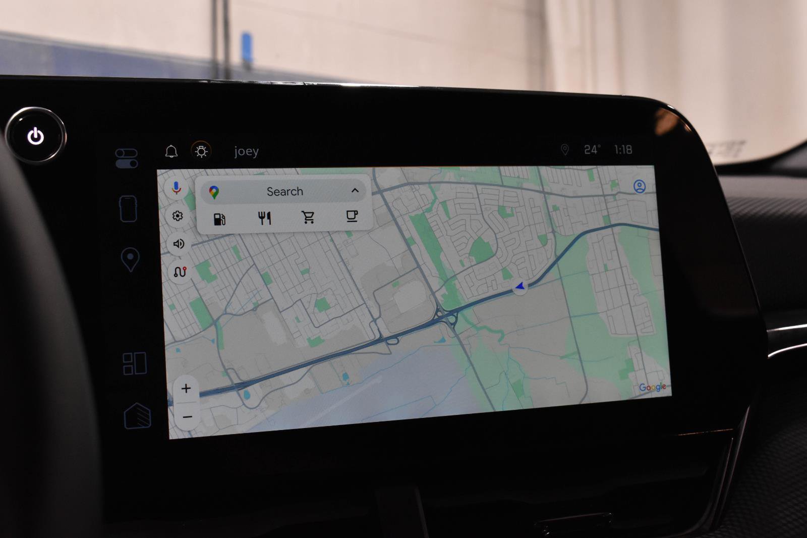 Used 2025 Chevrolet Equinox RS w/ Safety and Technology Package image 17