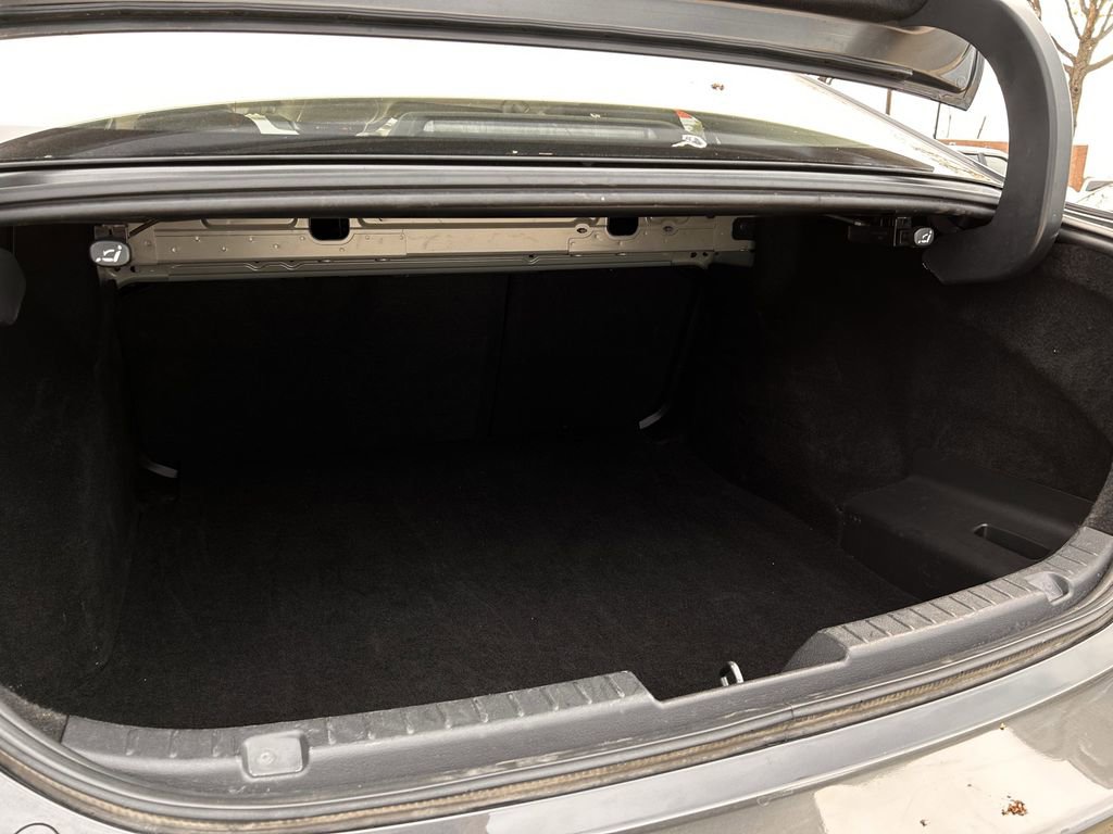 Used 2024 MAZDA MAZDA3 s image 31