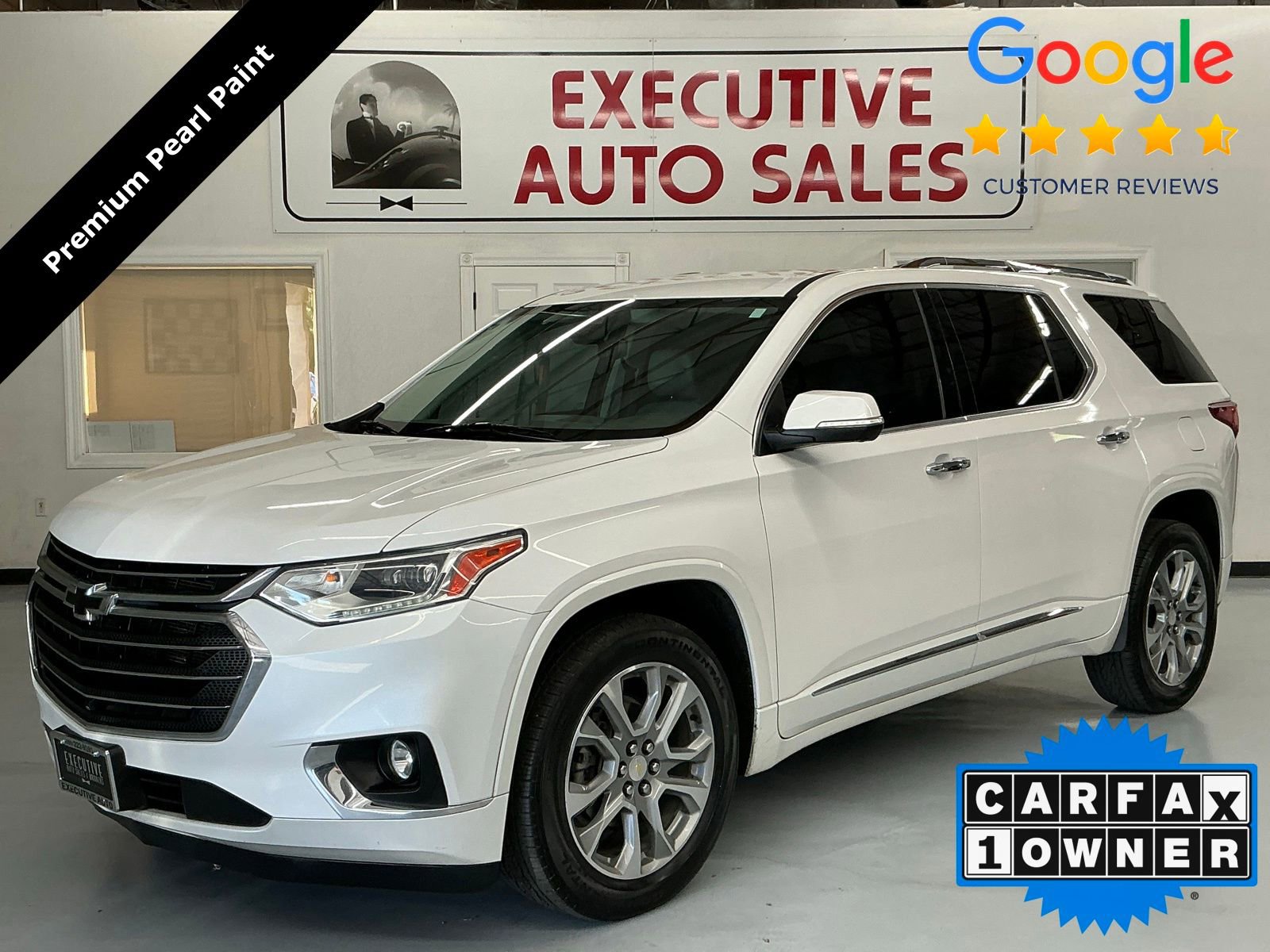 Used 2021 Chevrolet Traverse Premier FWD image 1