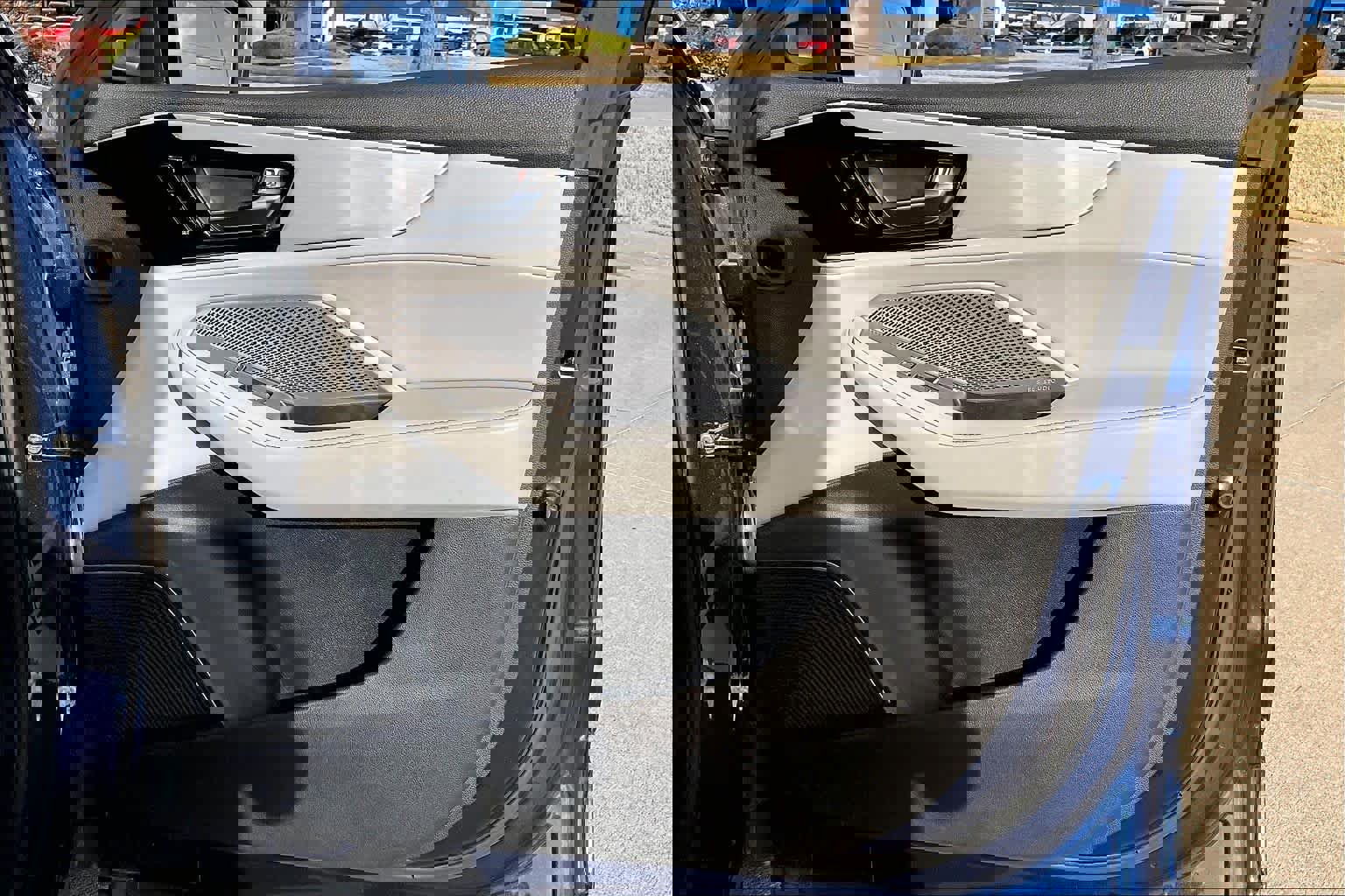 Used 2022 Acura MDX SH-AWD w/ Technology Package image 22