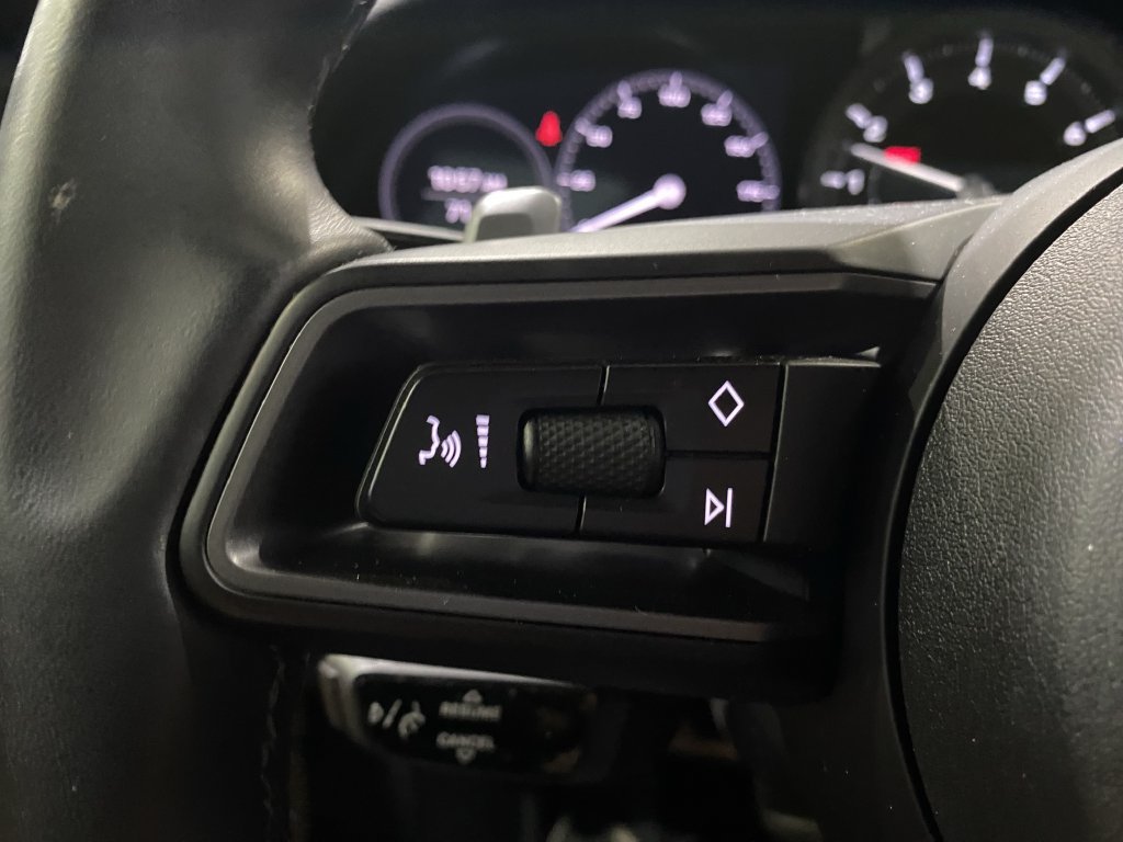 Used 2024 Porsche 911 Carrera image 9