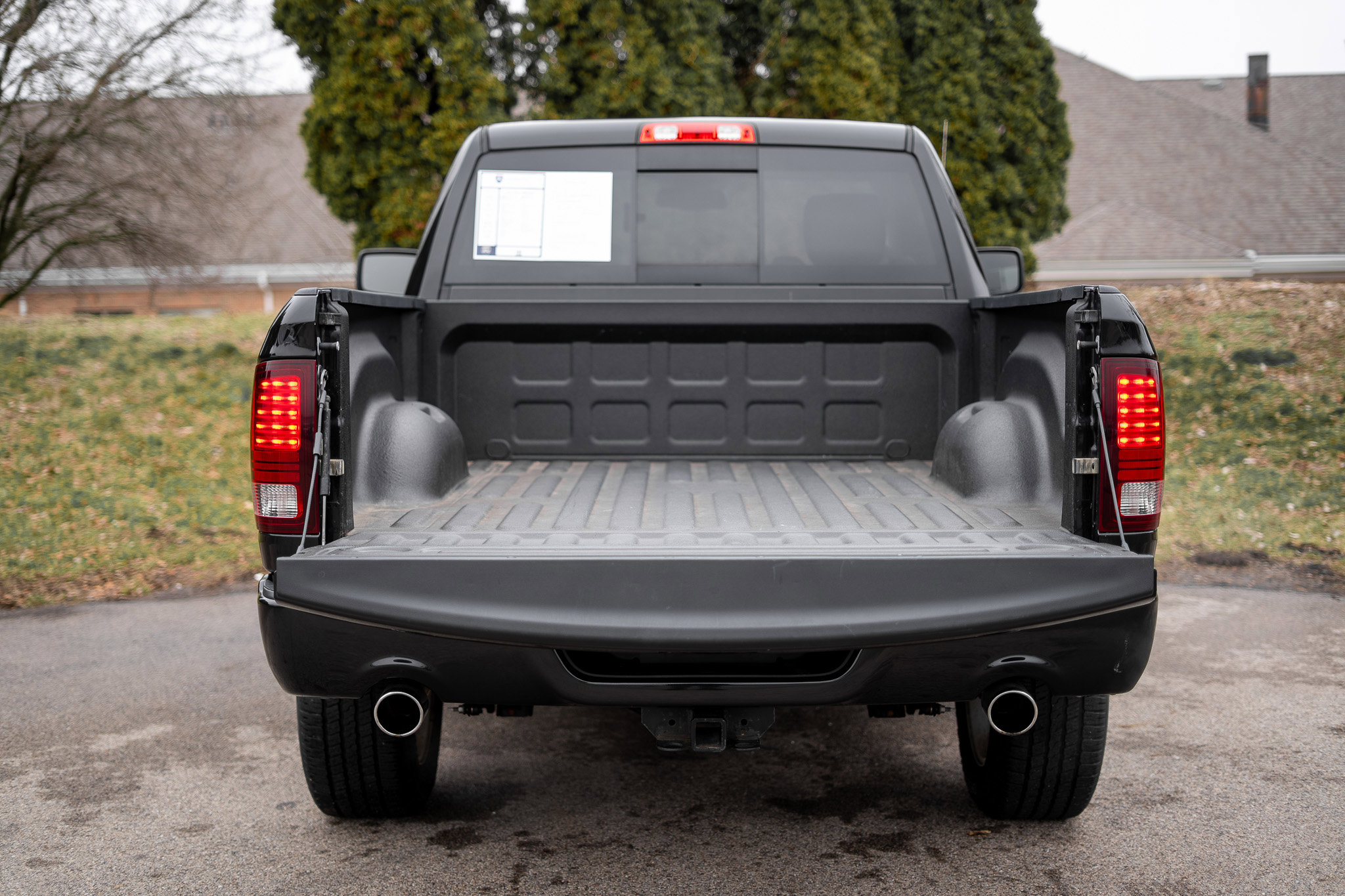 Used 2017 RAM 1500 Sport w/ Black Ram 1500 Sport Group image 7