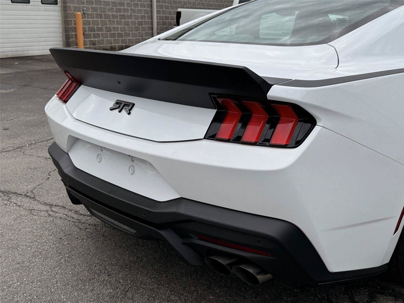 Used 2025 Ford Mustang GT Premium w/ GT Performance Package RWD image 11