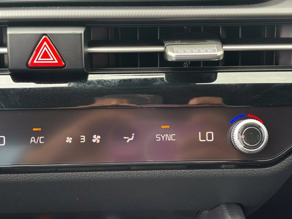 New 2026 Kia Sportage EX FWD image 26