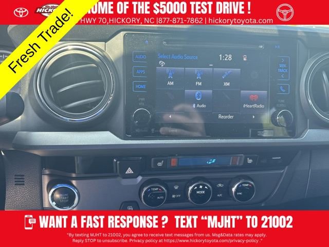 Used 2017 Toyota Tacoma TRD Sport image 13