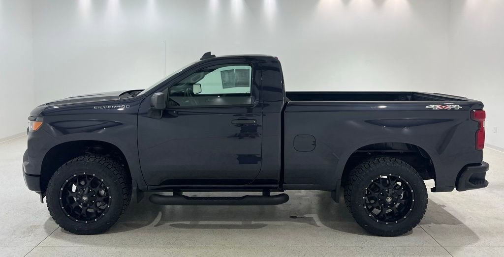 Used 2024 Chevrolet Silverado 1500 W/T w/ WT Value Package image 2